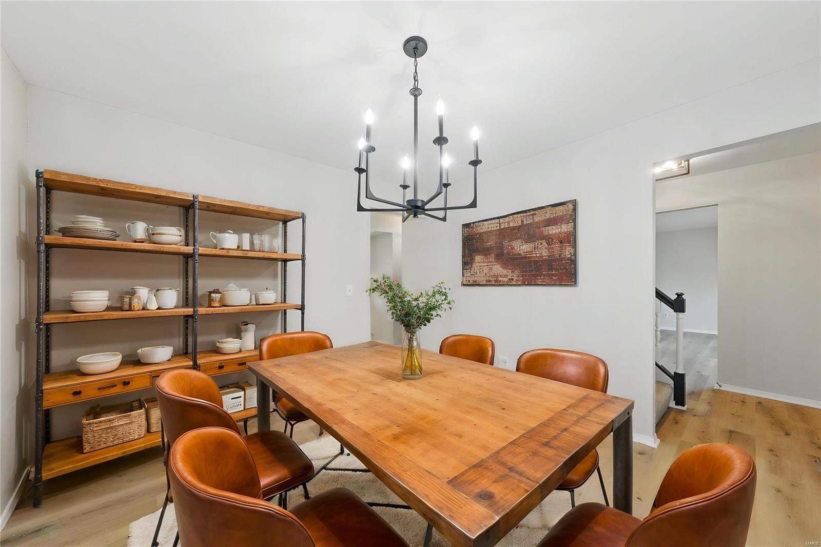 St Peters, Missouri 63376, United States, 4 Bedrooms Bedrooms, ,3 BathroomsBathrooms,Residential,Pending,108420