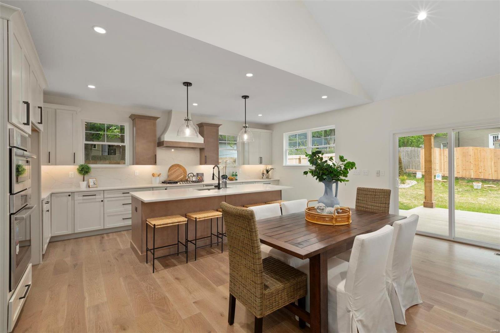 Des Peres Meadows - Residential