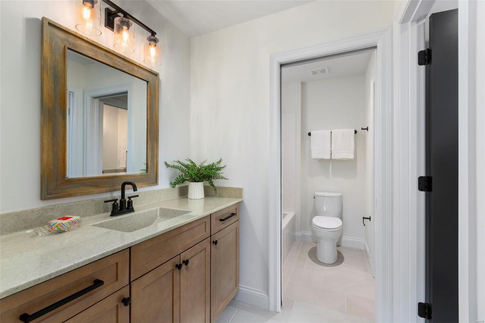 Des Peres Meadows - Residential