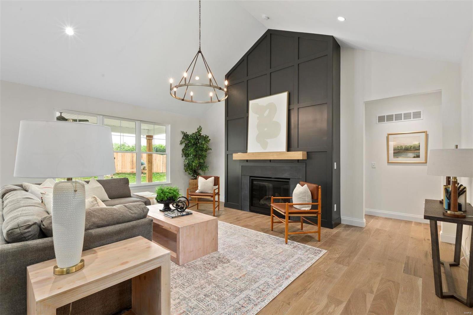 Des Peres Meadows - Residential