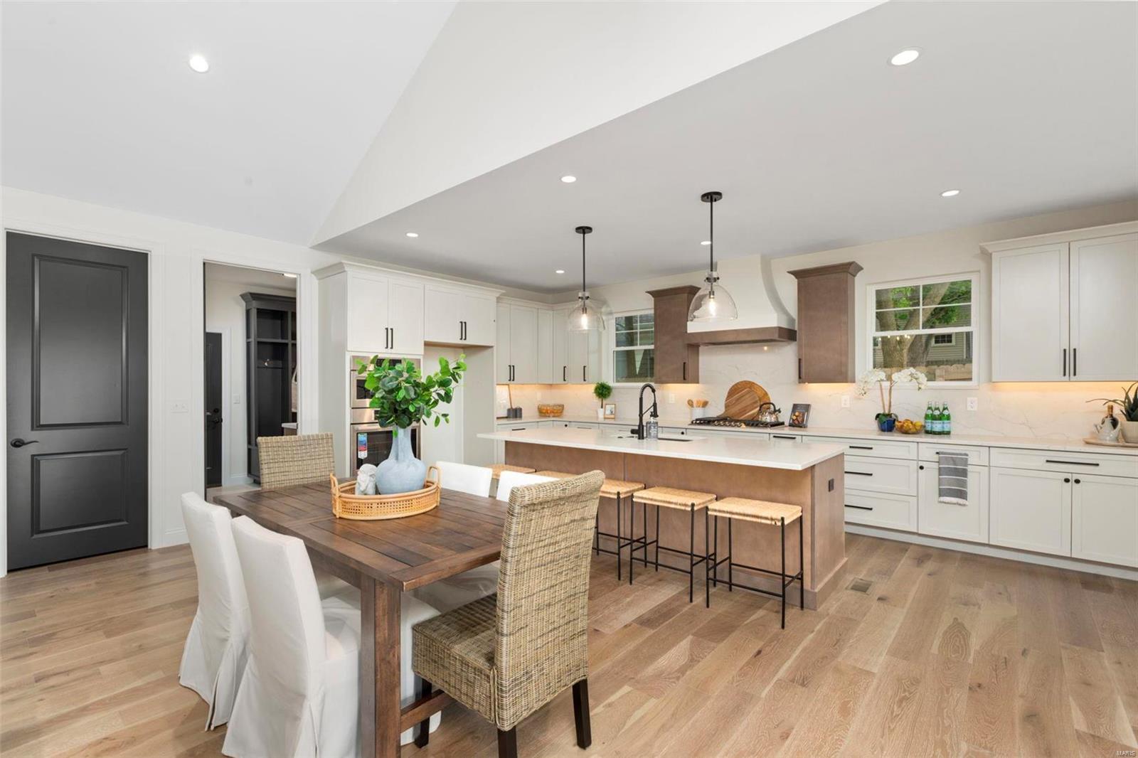 Des Peres Meadows - Residential