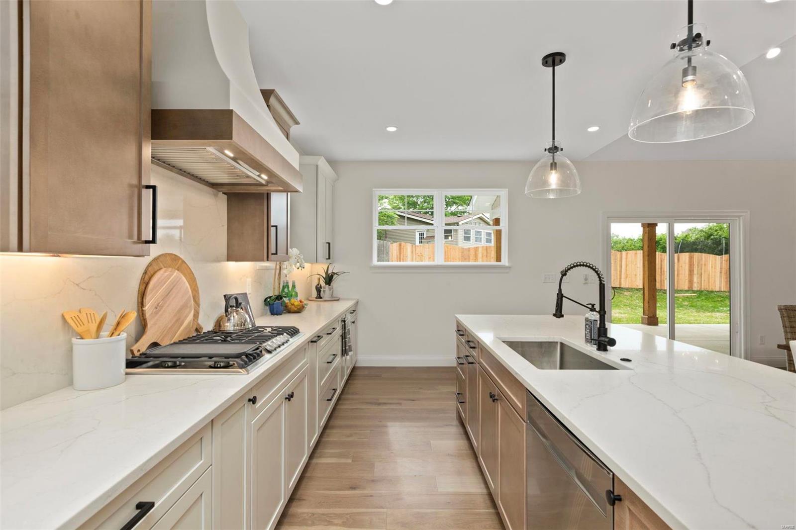 Des Peres Meadows - Residential