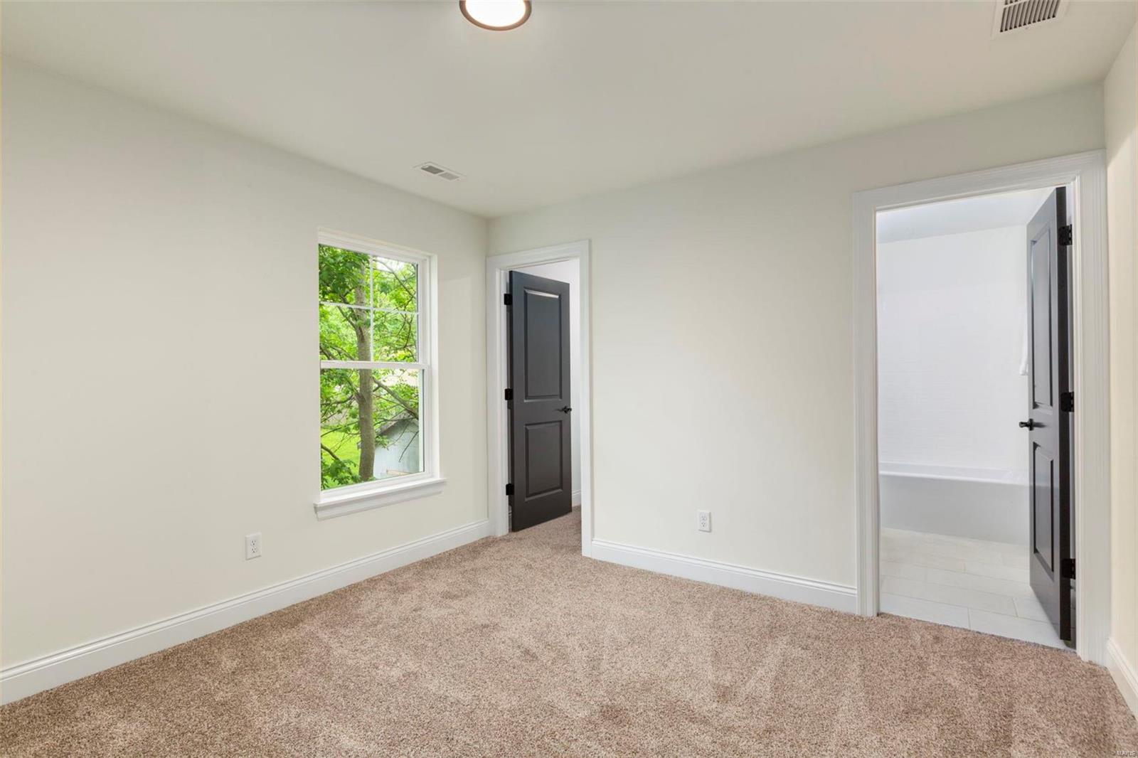 Des Peres Meadows - Residential