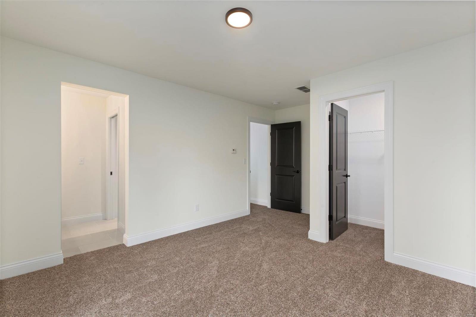 Des Peres Meadows - Residential