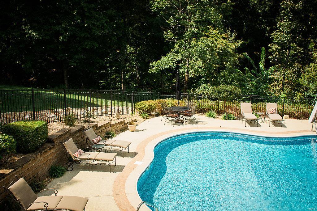 Three Sisters Farm - Residential