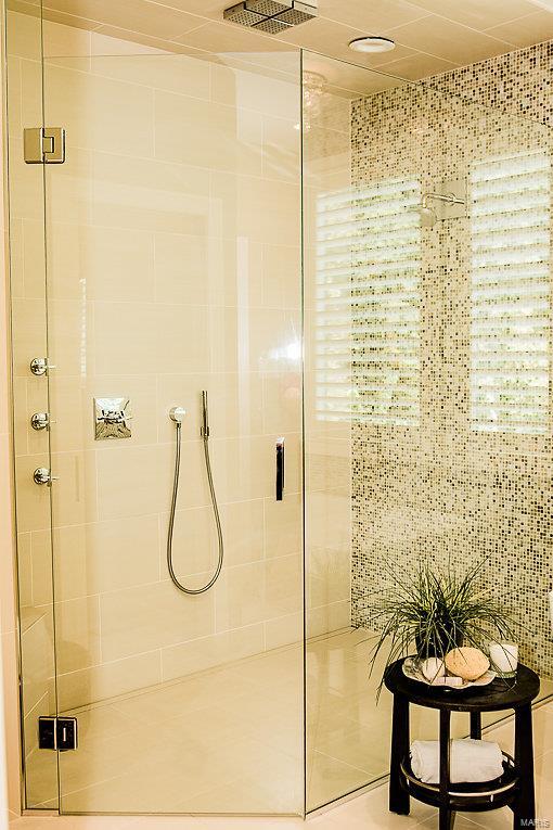 Three Sisters Farm - Residential