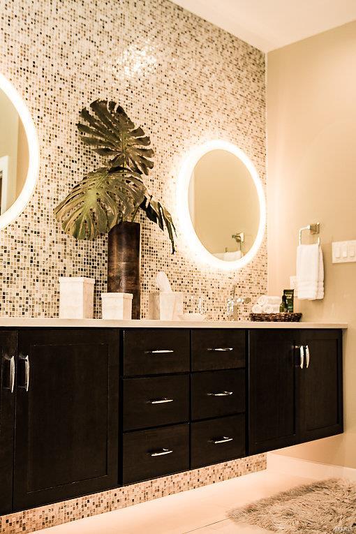 Three Sisters Farm - Residential