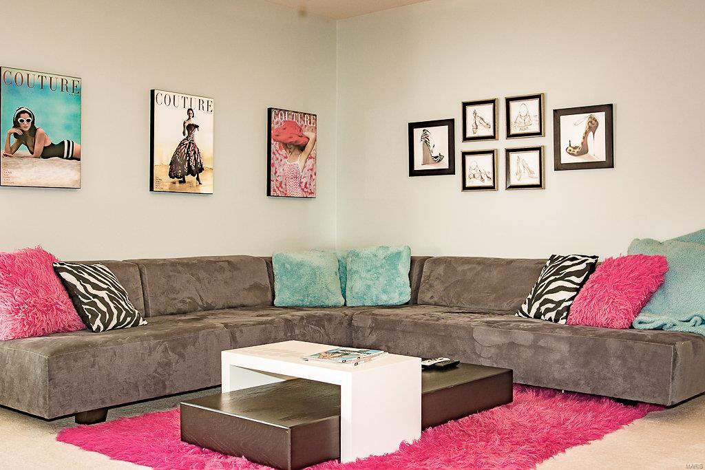 Three Sisters Farm - Residential