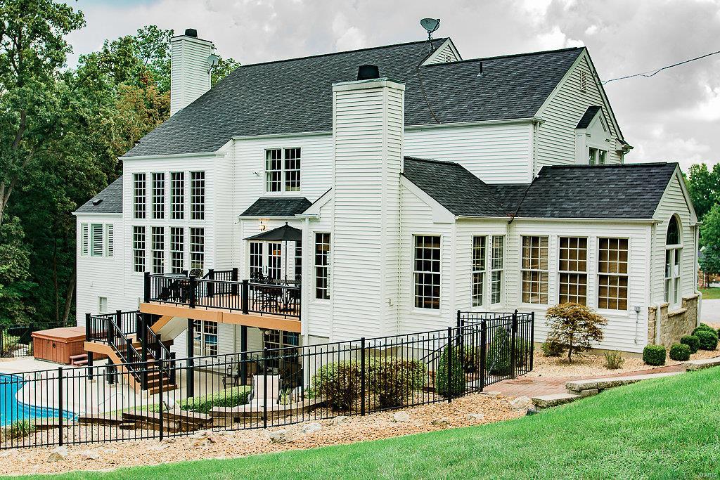 Three Sisters Farm - Residential