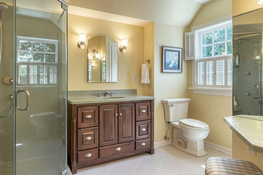 Frontenac - Residential