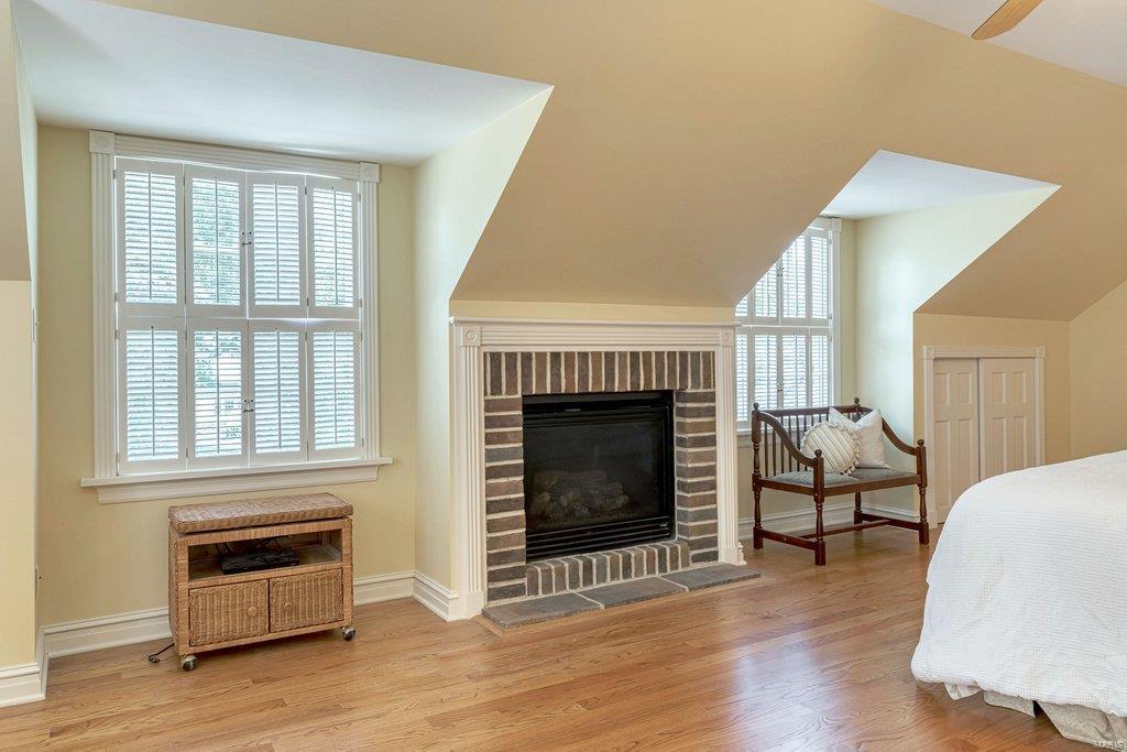 Frontenac - Residential