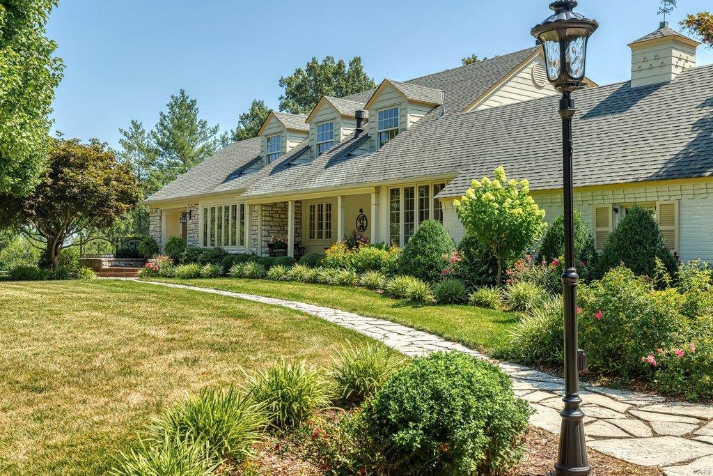 Frontenac - Residential