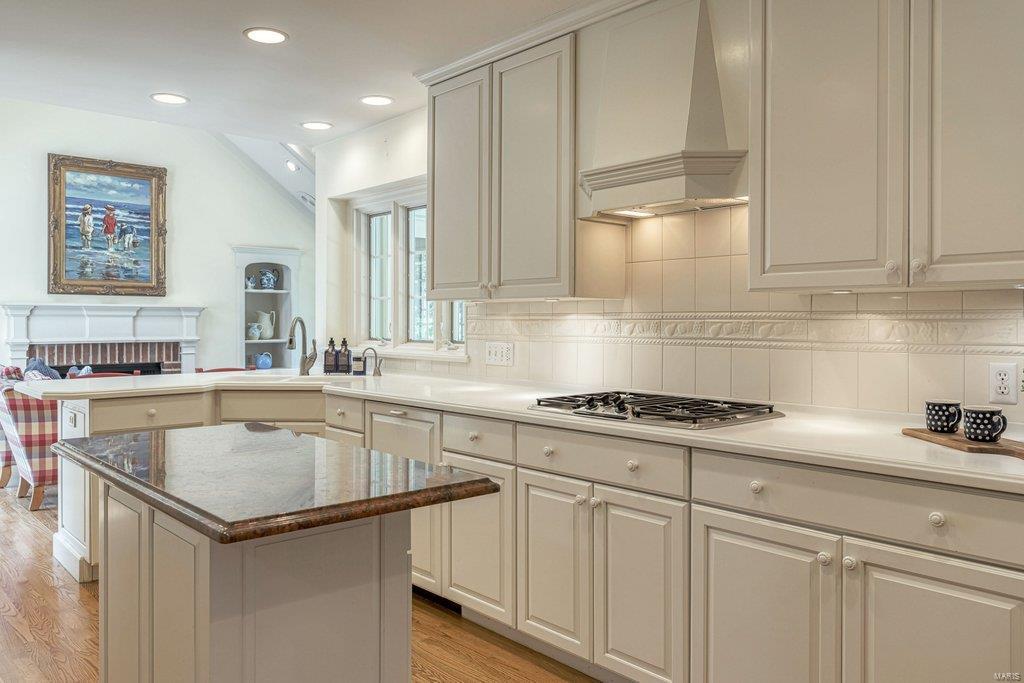 Frontenac - Residential