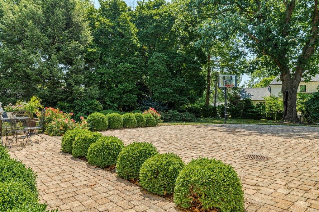 Frontenac - Residential