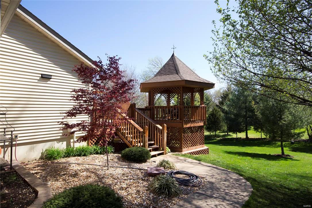 Hunters Pointe #6 - Residential