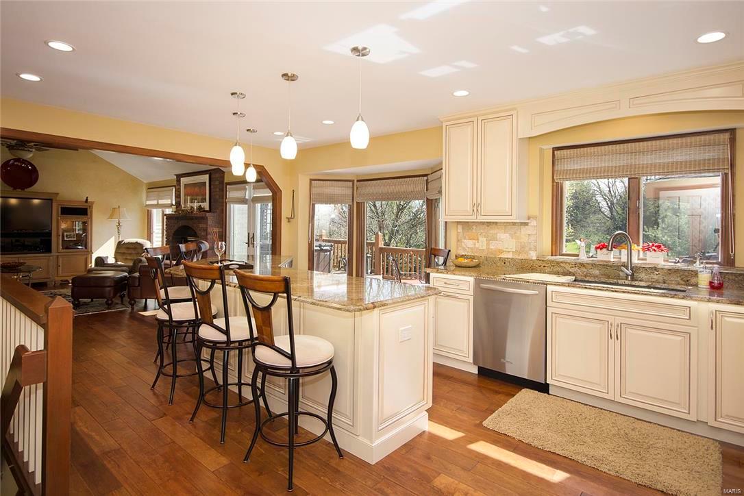 Hunters Pointe #6 - Residential