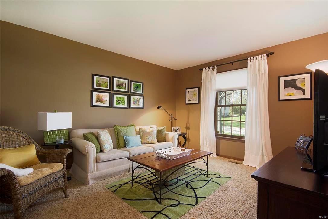 Hunters Pointe #6 - Residential