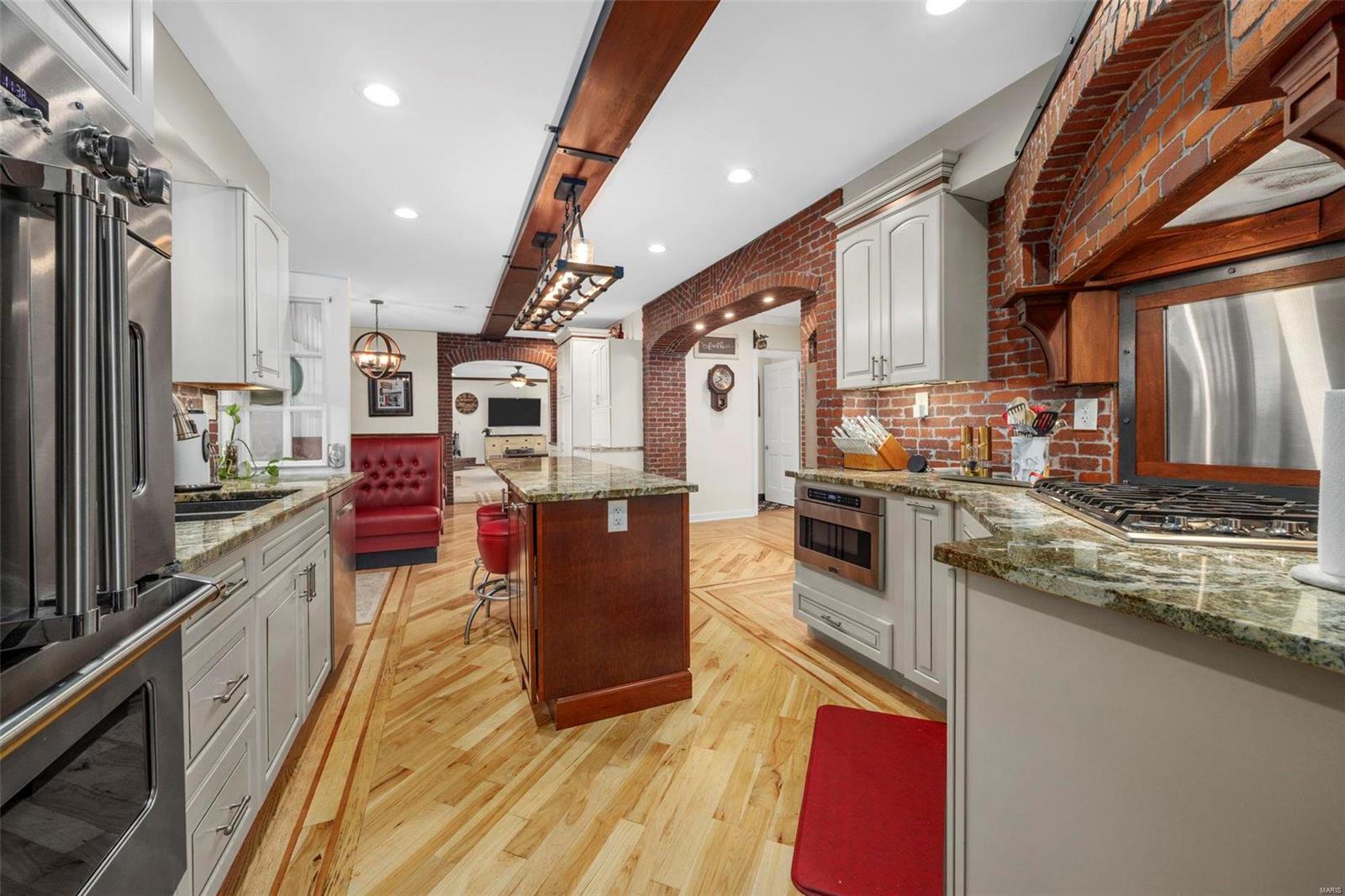 Princess Place Lt A & Martha McKnight - Residential