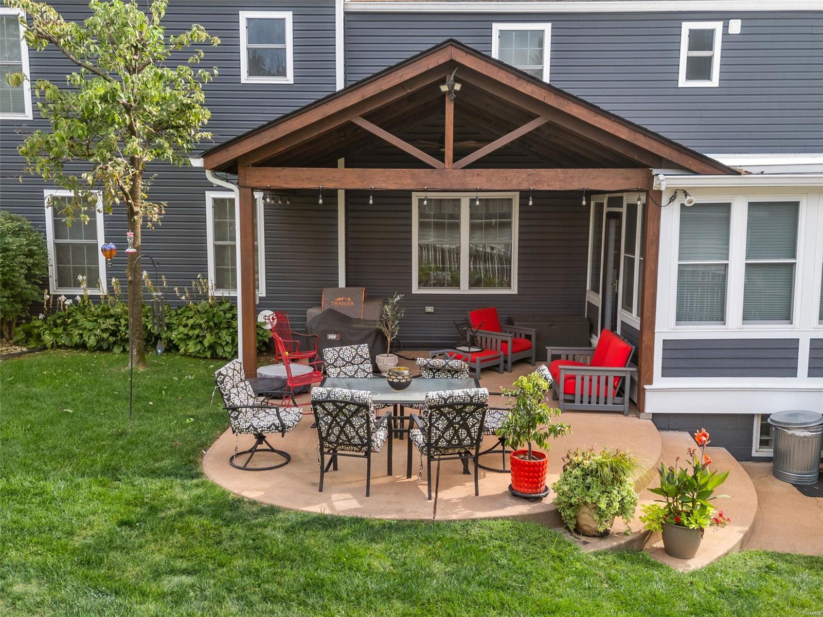 Princess Place Lt A & Martha McKnight - Residential