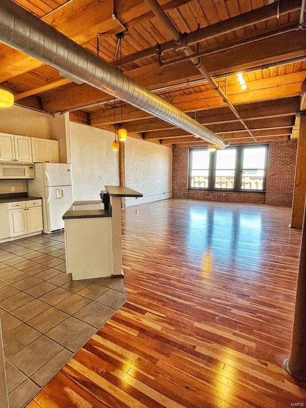 1222 Lucas Lofts/McGowan Lofts - Residential Lease