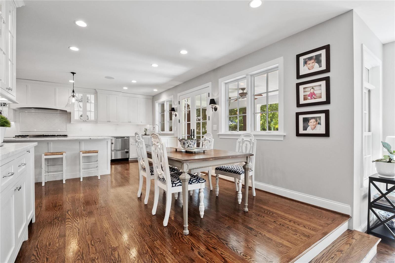 Sunset Lane - Residential