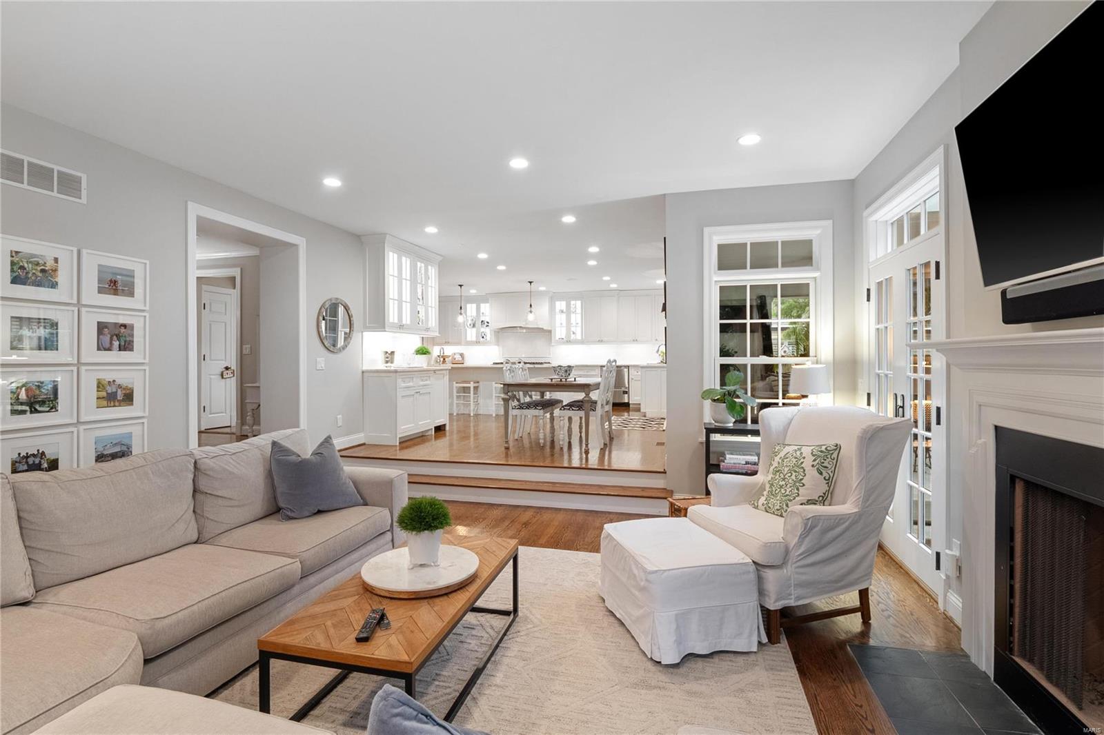 Sunset Lane - Residential