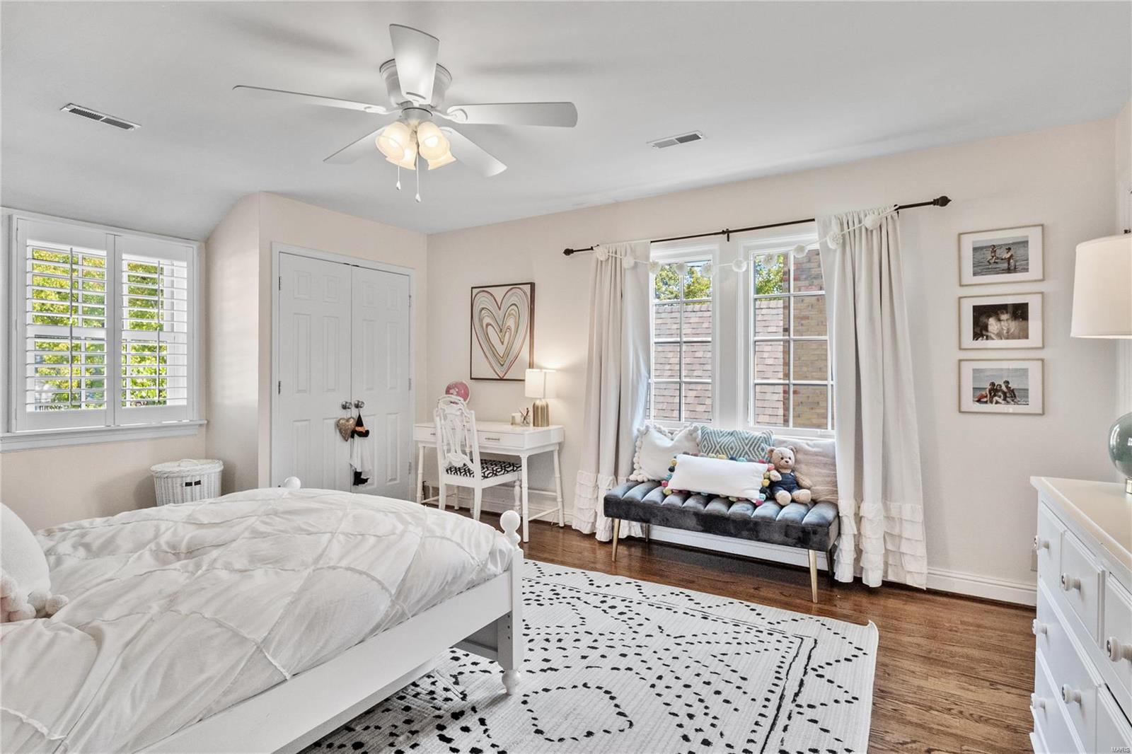 Sunset Lane - Residential