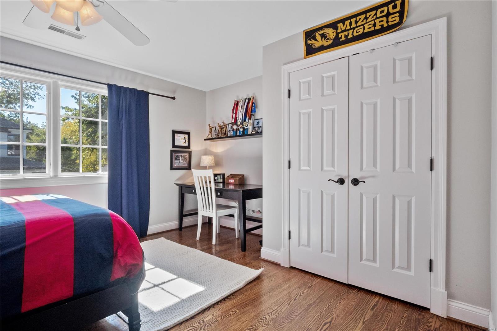 Sunset Lane - Residential