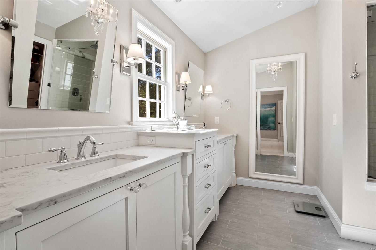 Sunset Lane - Residential