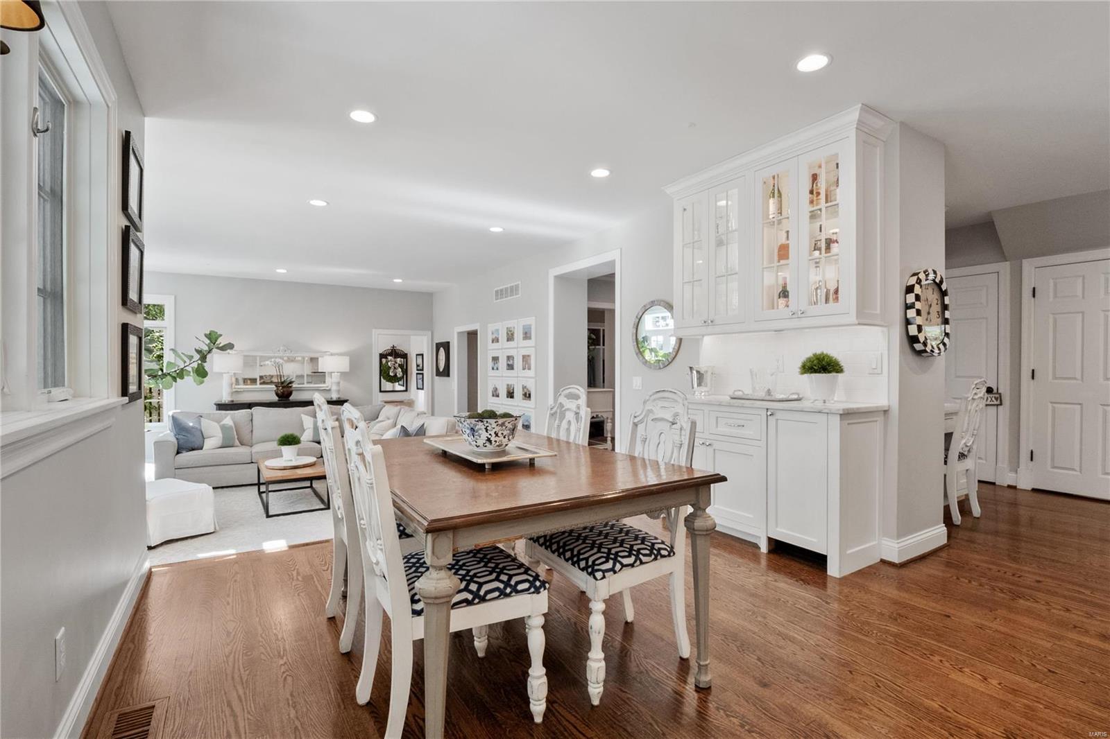 Sunset Lane - Residential