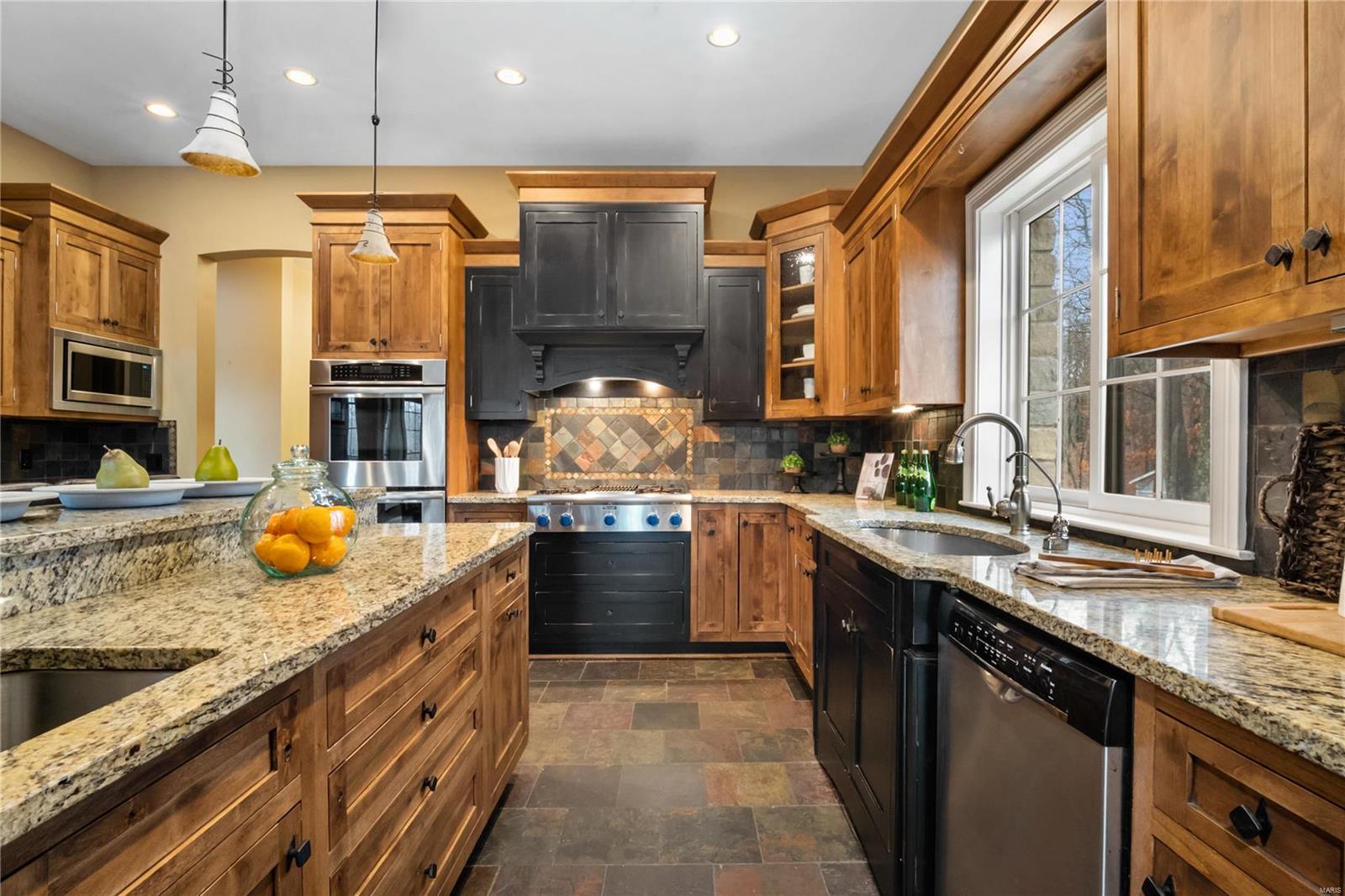 Sec 12 T 44 R 3 - Residential