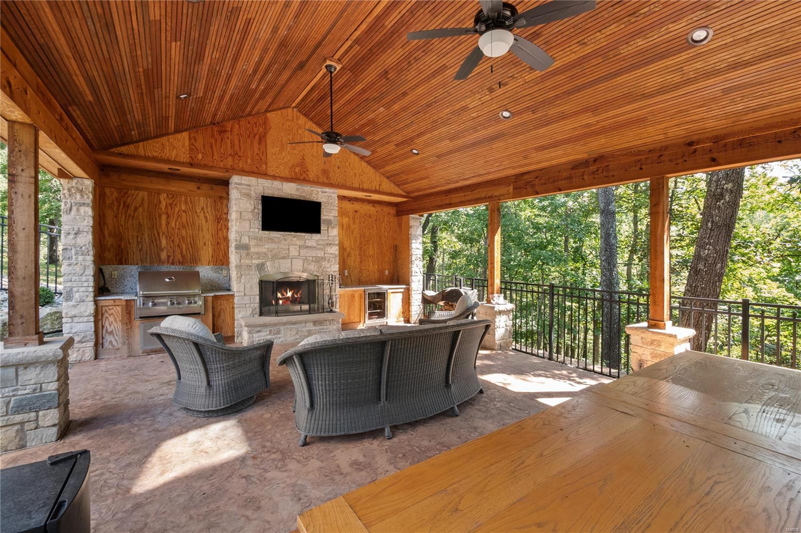 Sec 12 T 44 R 3 - Residential