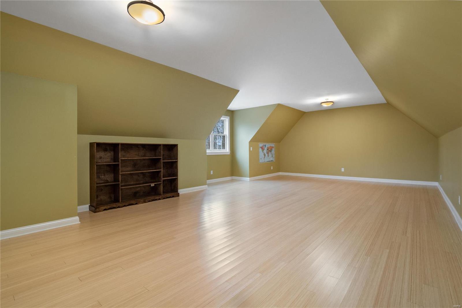 Sec 12 T 44 R 3 - Residential