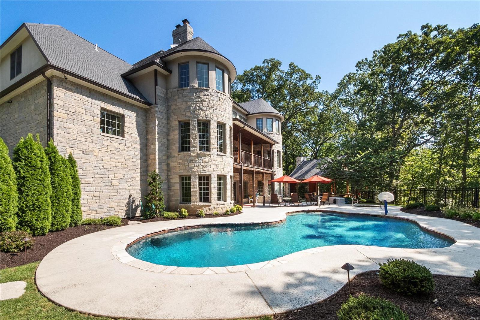 Sec 12 T 44 R 3 - Residential