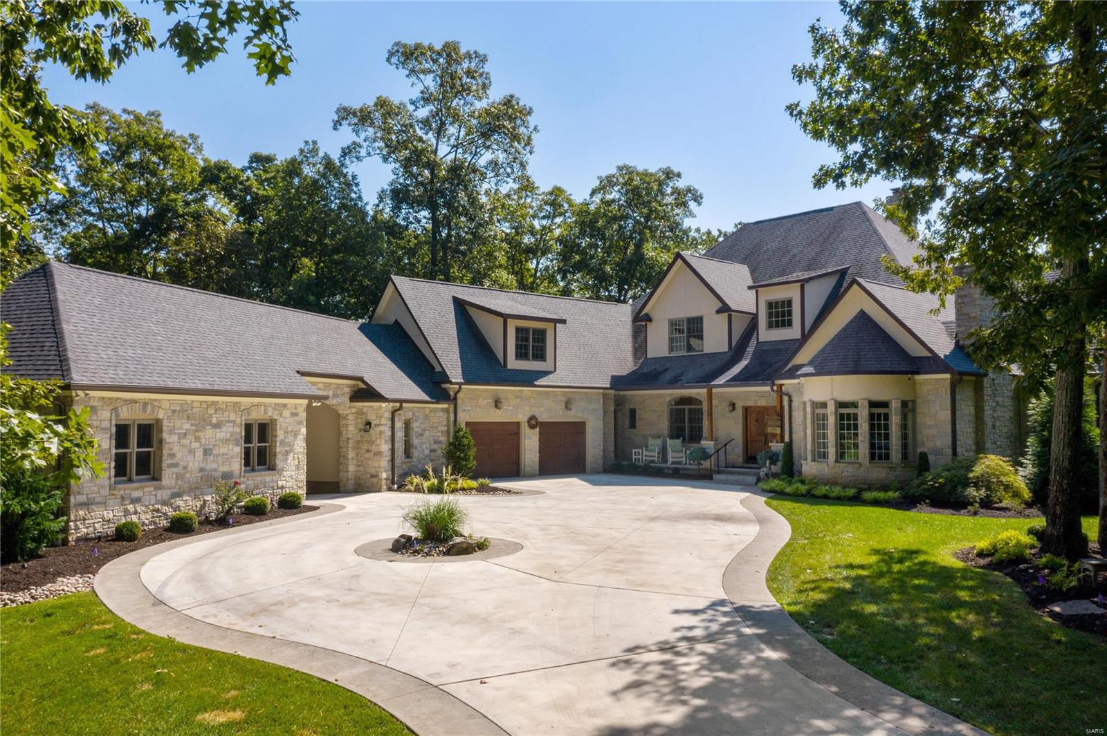 Sec 12 T 44 R 3 - Residential