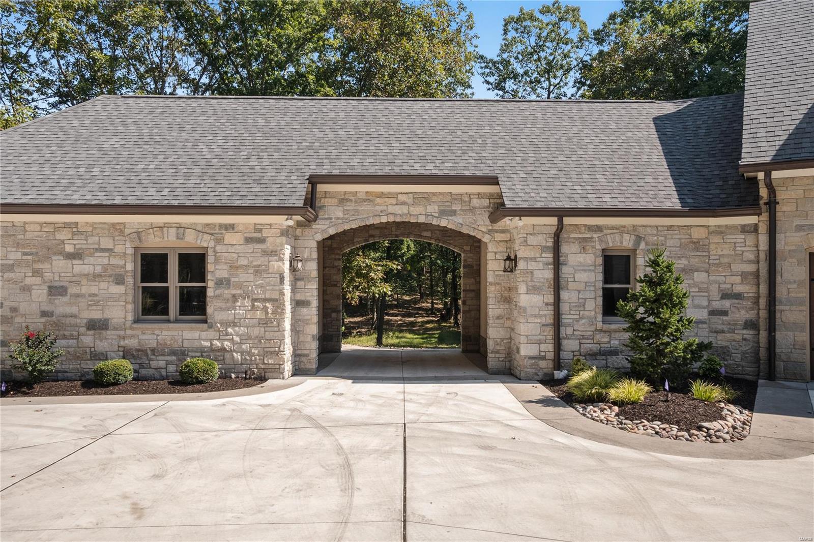 Sec 12 T 44 R 3 - Residential