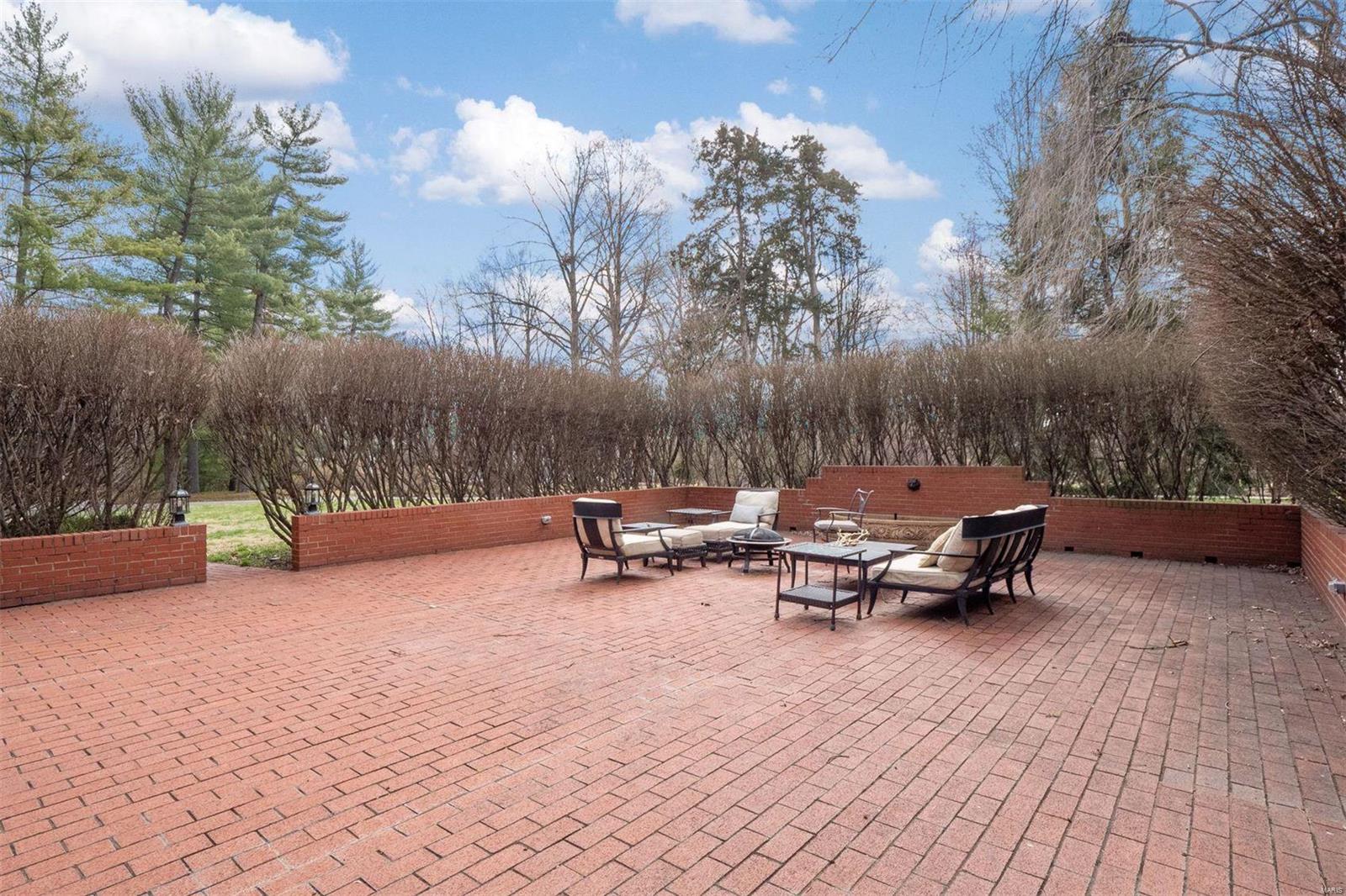 Litzsinger Lane - Residential