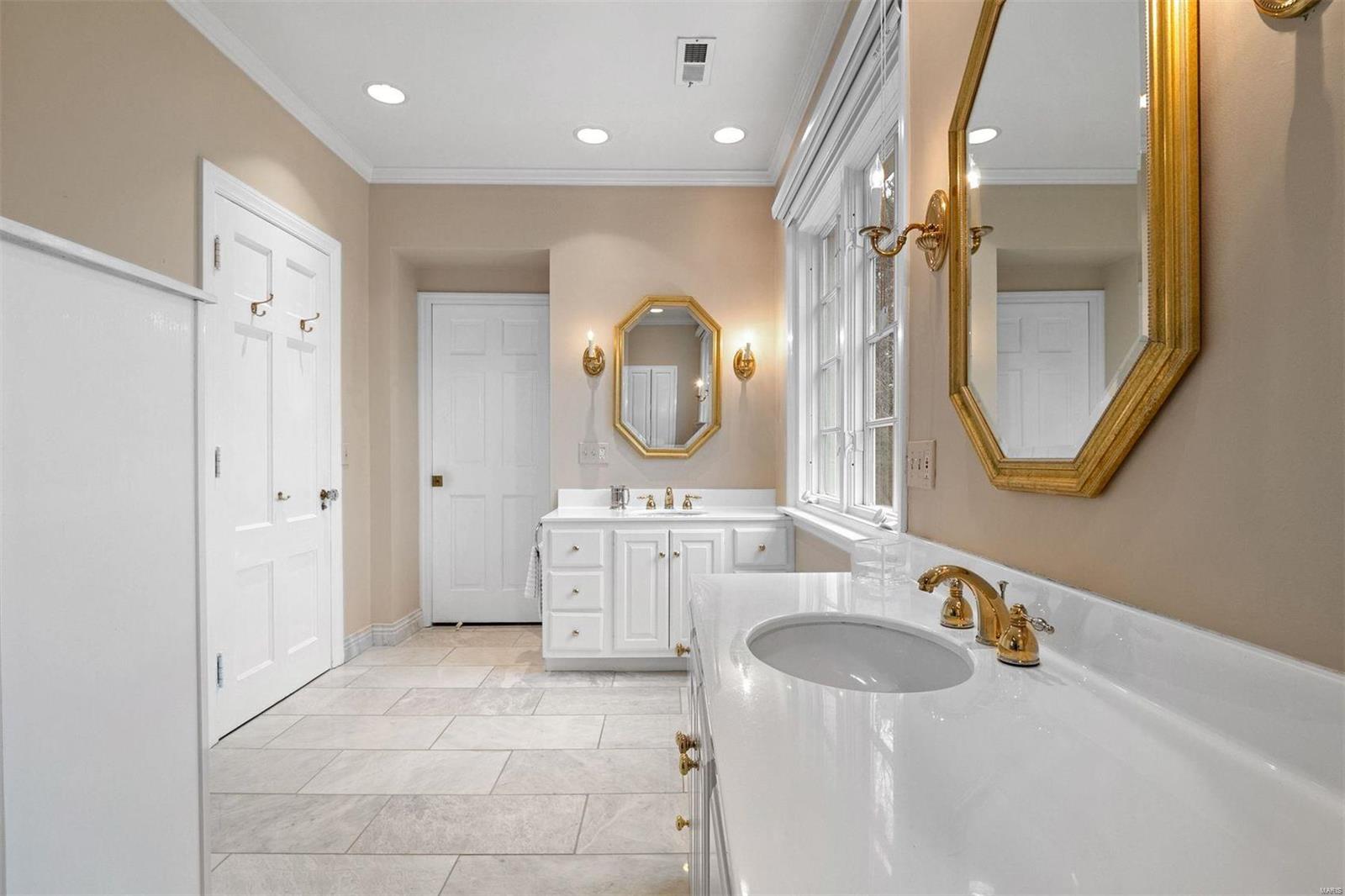 Litzsinger Lane - Residential