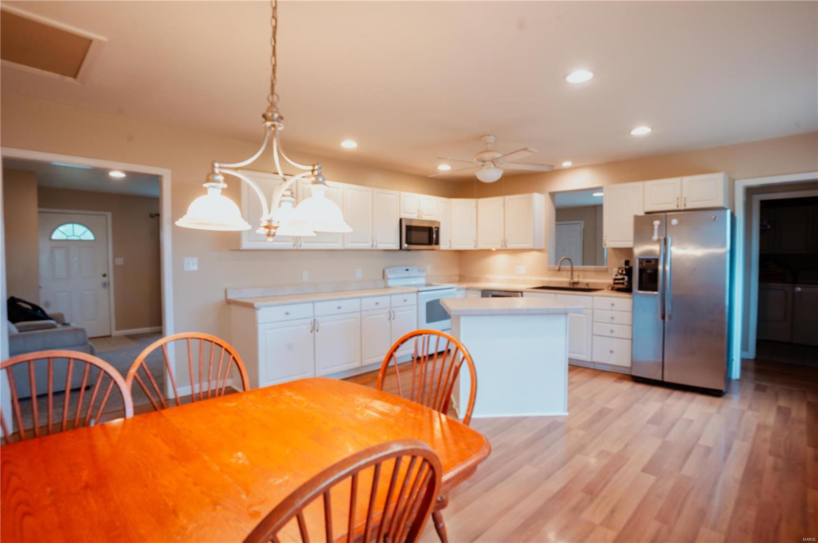 Catawissa, Missouri 63015, United States, 4 Bedrooms Bedrooms, ,2 BathroomsBathrooms,Residential,Coming Soon,97630