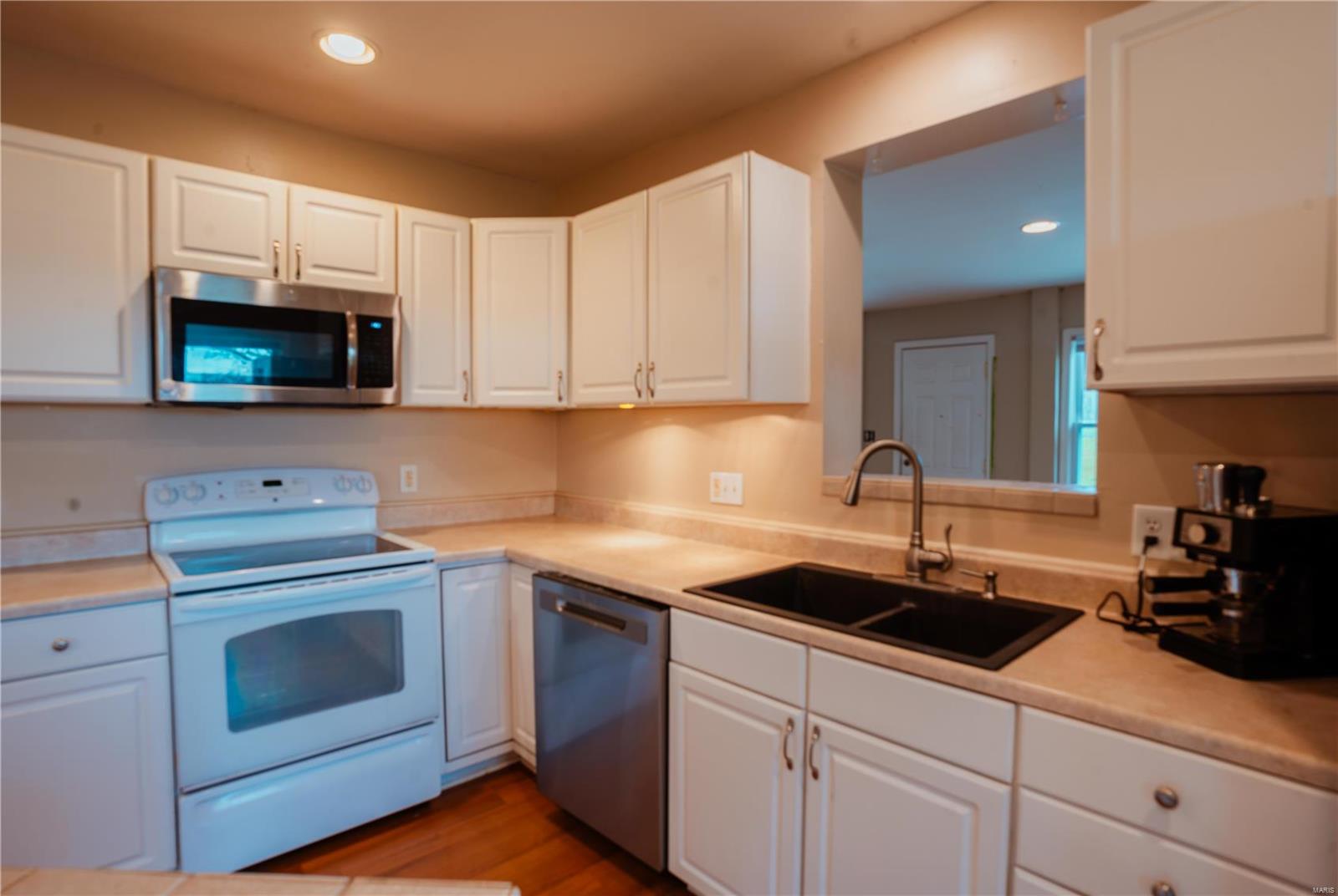 Catawissa, Missouri 63015, United States, 4 Bedrooms Bedrooms, ,2 BathroomsBathrooms,Residential,Coming Soon,97630