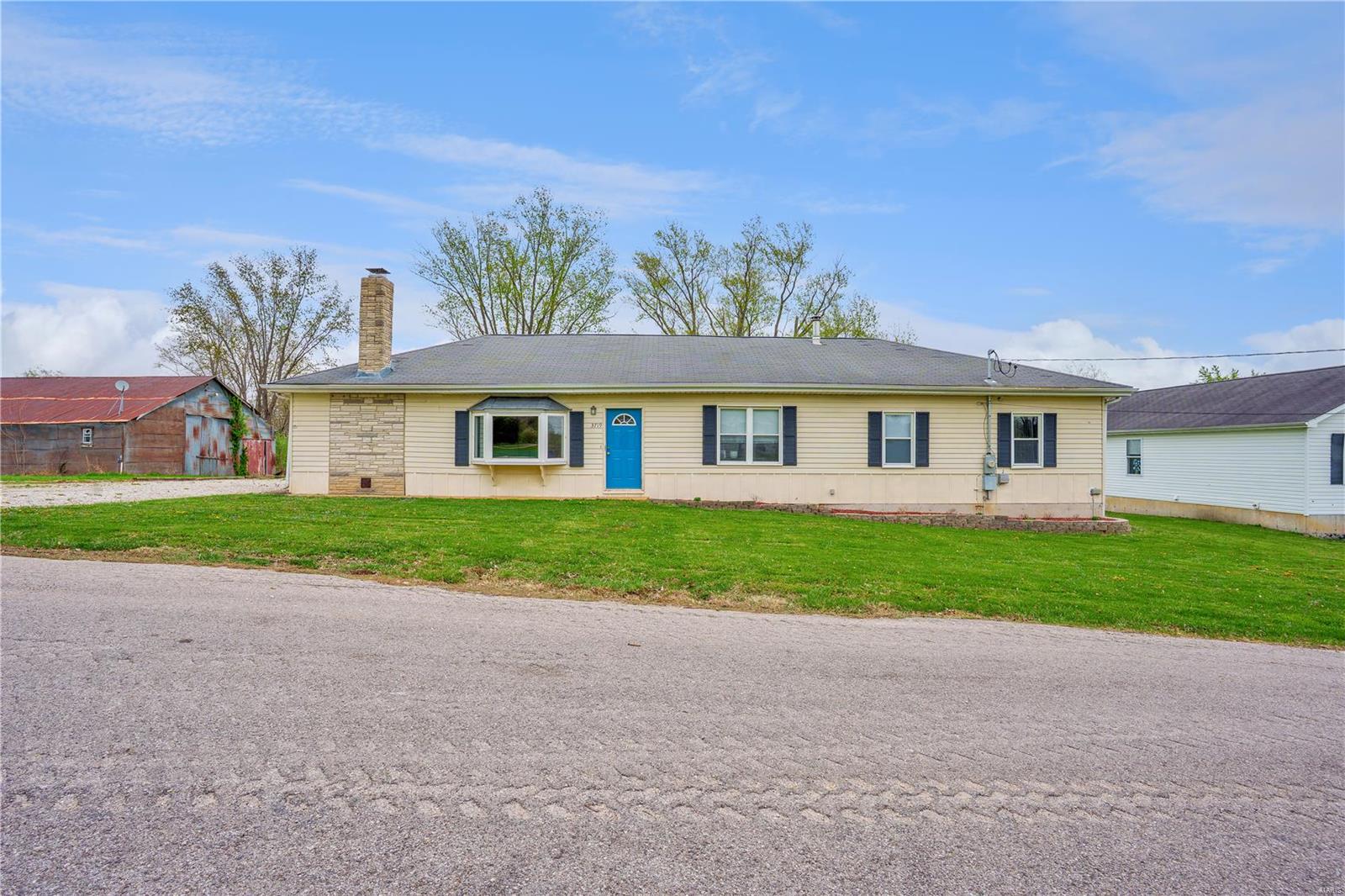 Catawissa, Missouri 63015, United States, 4 Bedrooms Bedrooms, ,2 BathroomsBathrooms,Residential,Coming Soon,97630