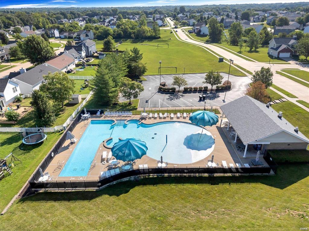 Wentzville, Missouri 63385, United States, 3 Bedrooms Bedrooms, ,3 BathroomsBathrooms,Residential,Pending,19608