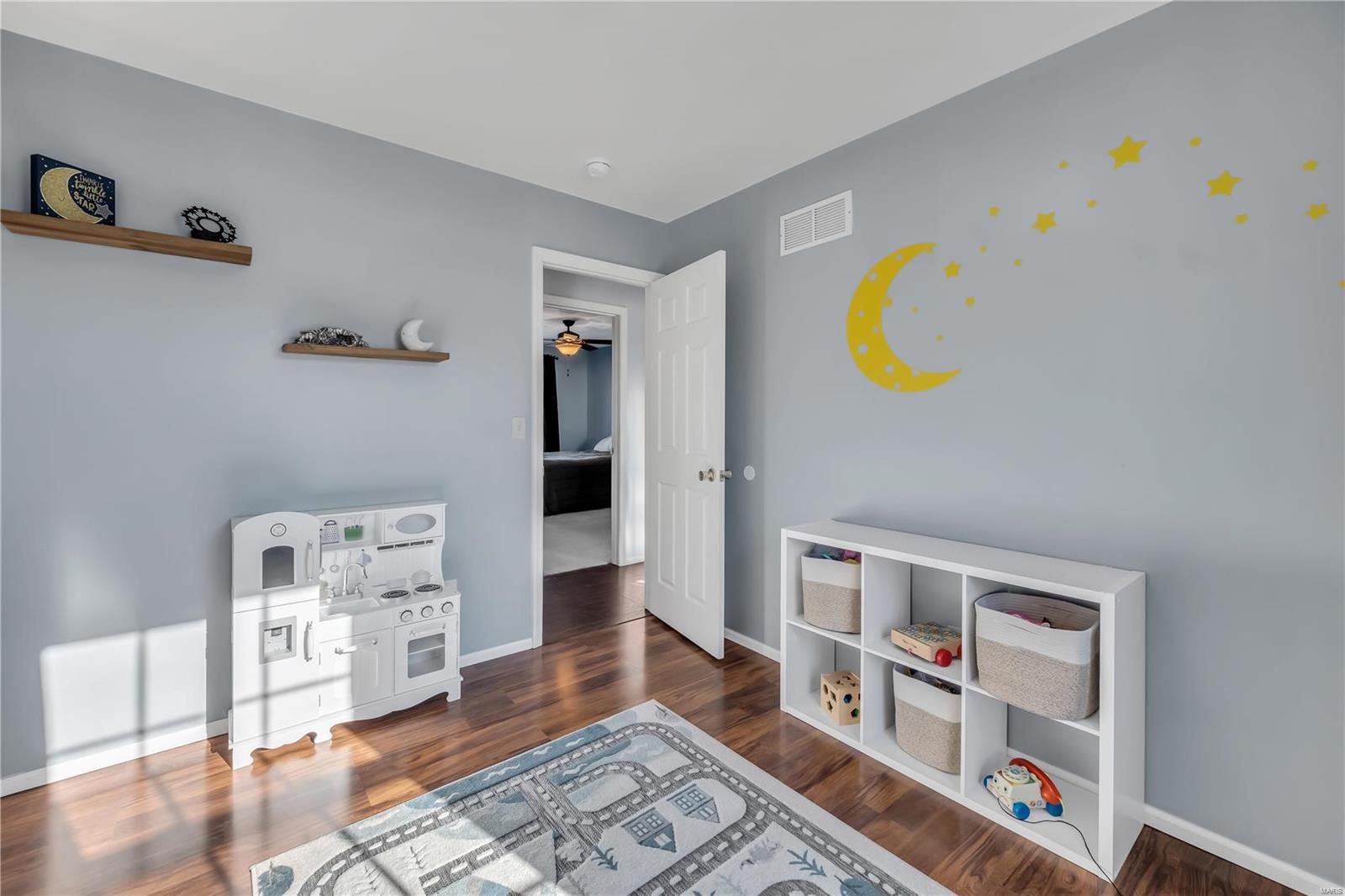 Wentzville, Missouri 63385, United States, 3 Bedrooms Bedrooms, ,3 BathroomsBathrooms,Residential,Pending,19608