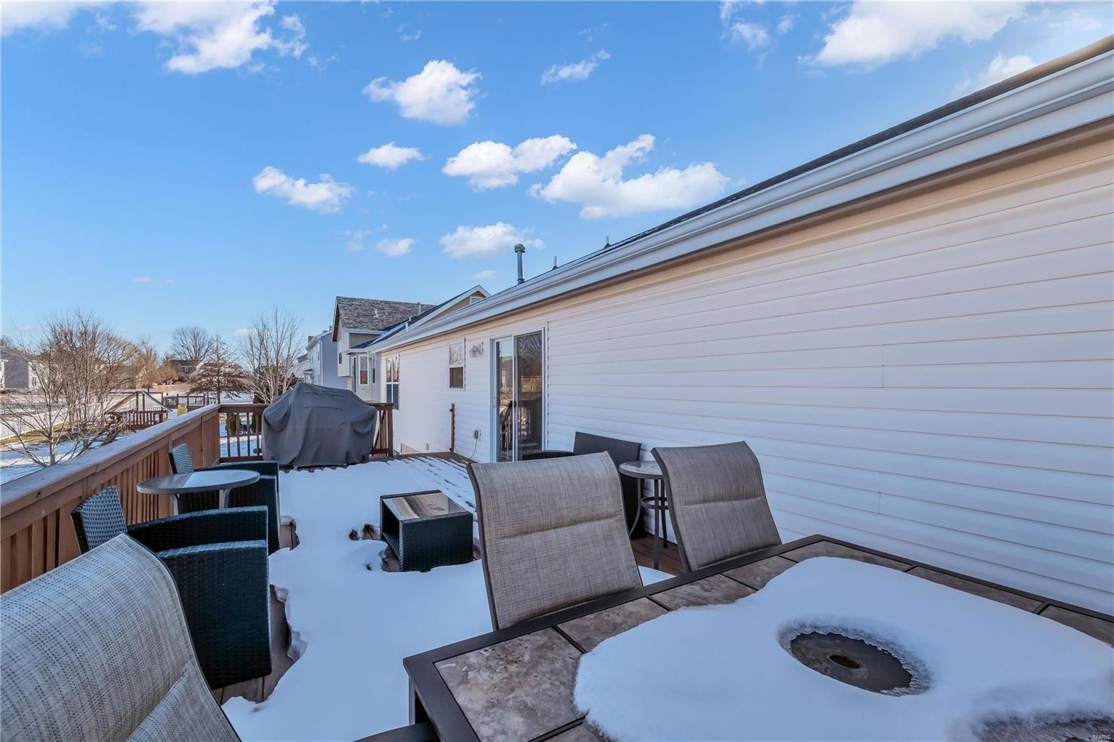 Wentzville, Missouri 63385, United States, 3 Bedrooms Bedrooms, ,3 BathroomsBathrooms,Residential,Pending,19608