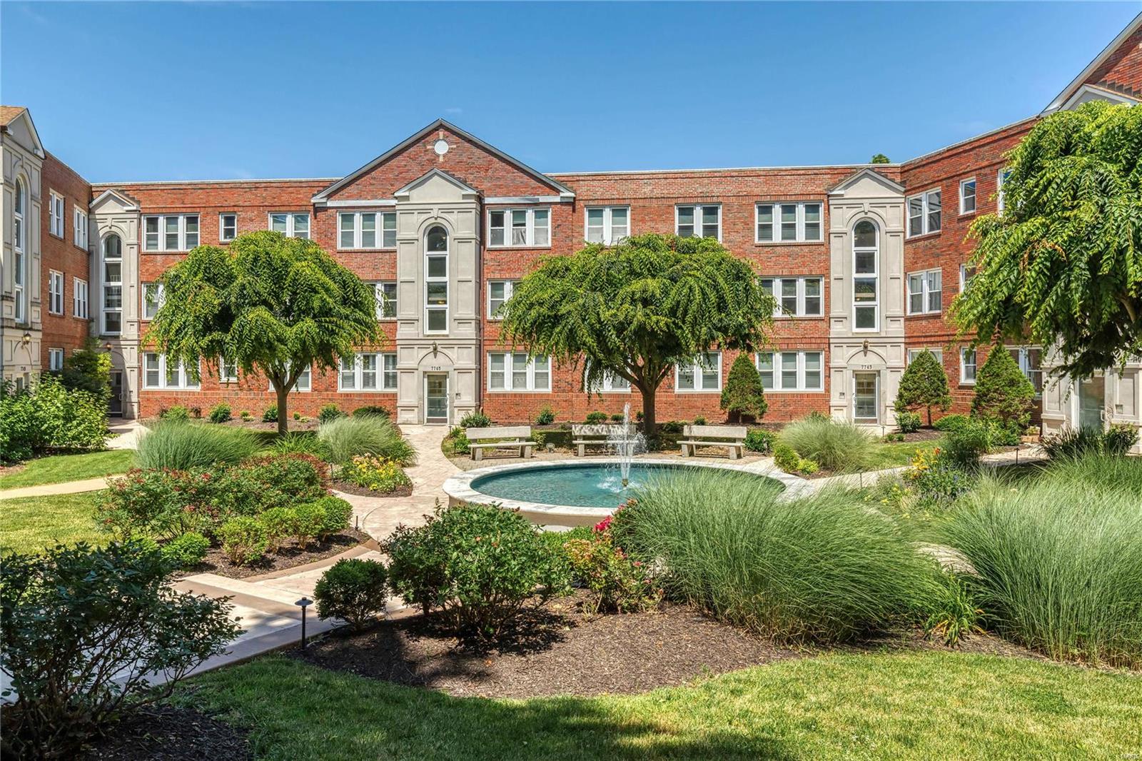 Oryan Place - Condo - Residential