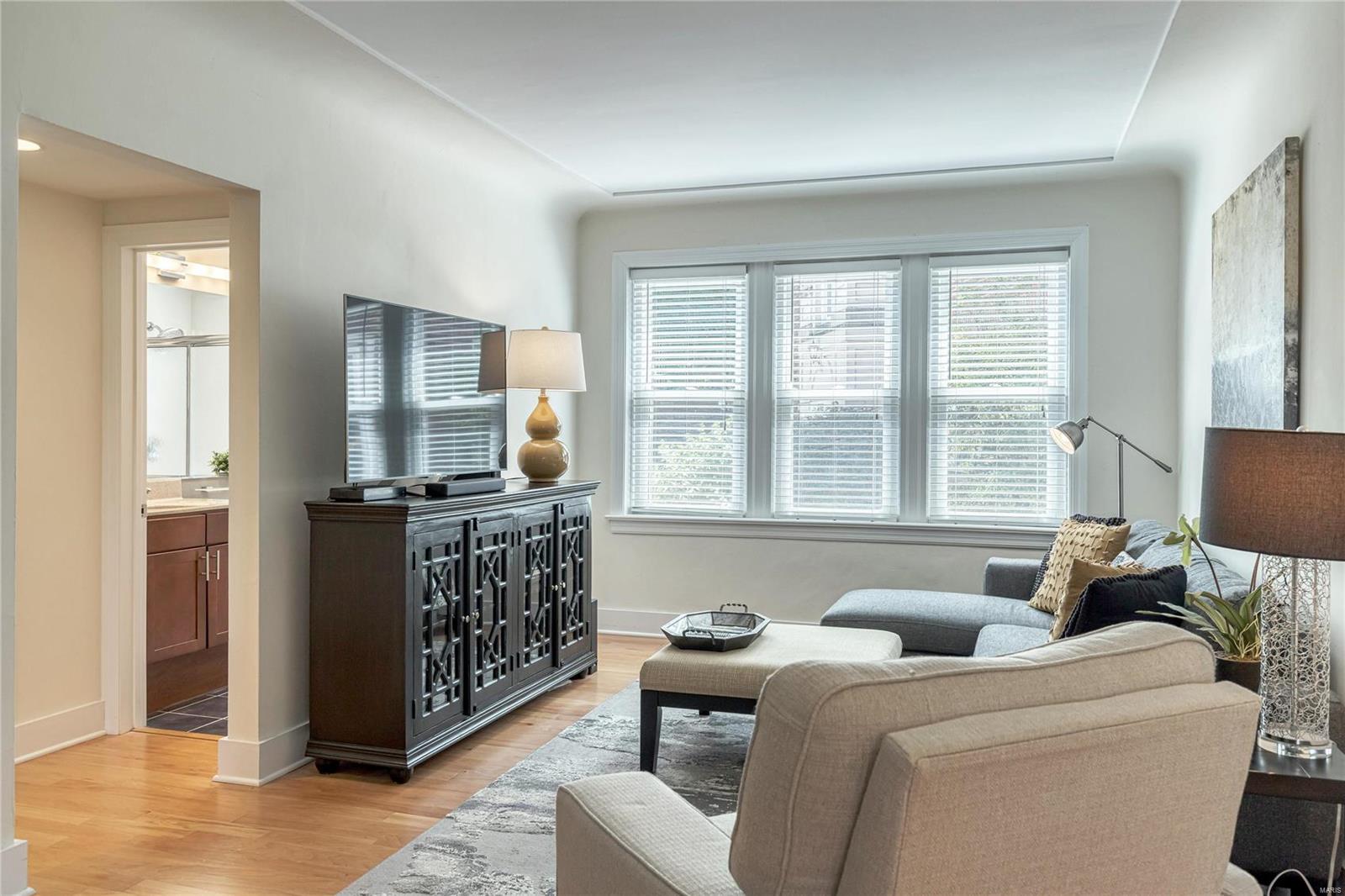 Oryan Place - Condo - Residential