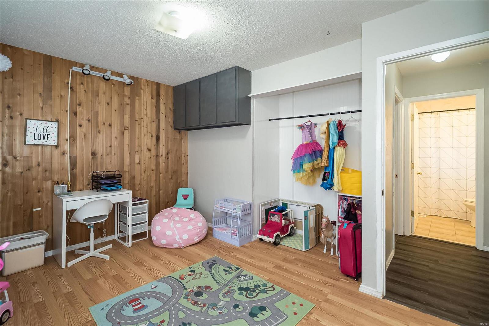 Westglen Estates 5 - Residential