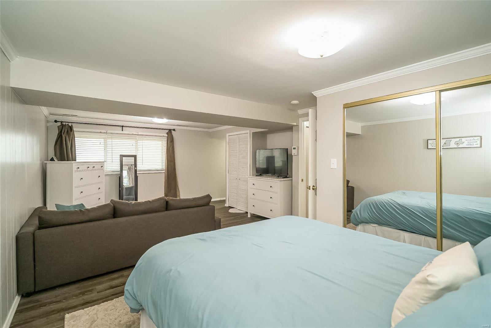 Westglen Estates 5 - Residential