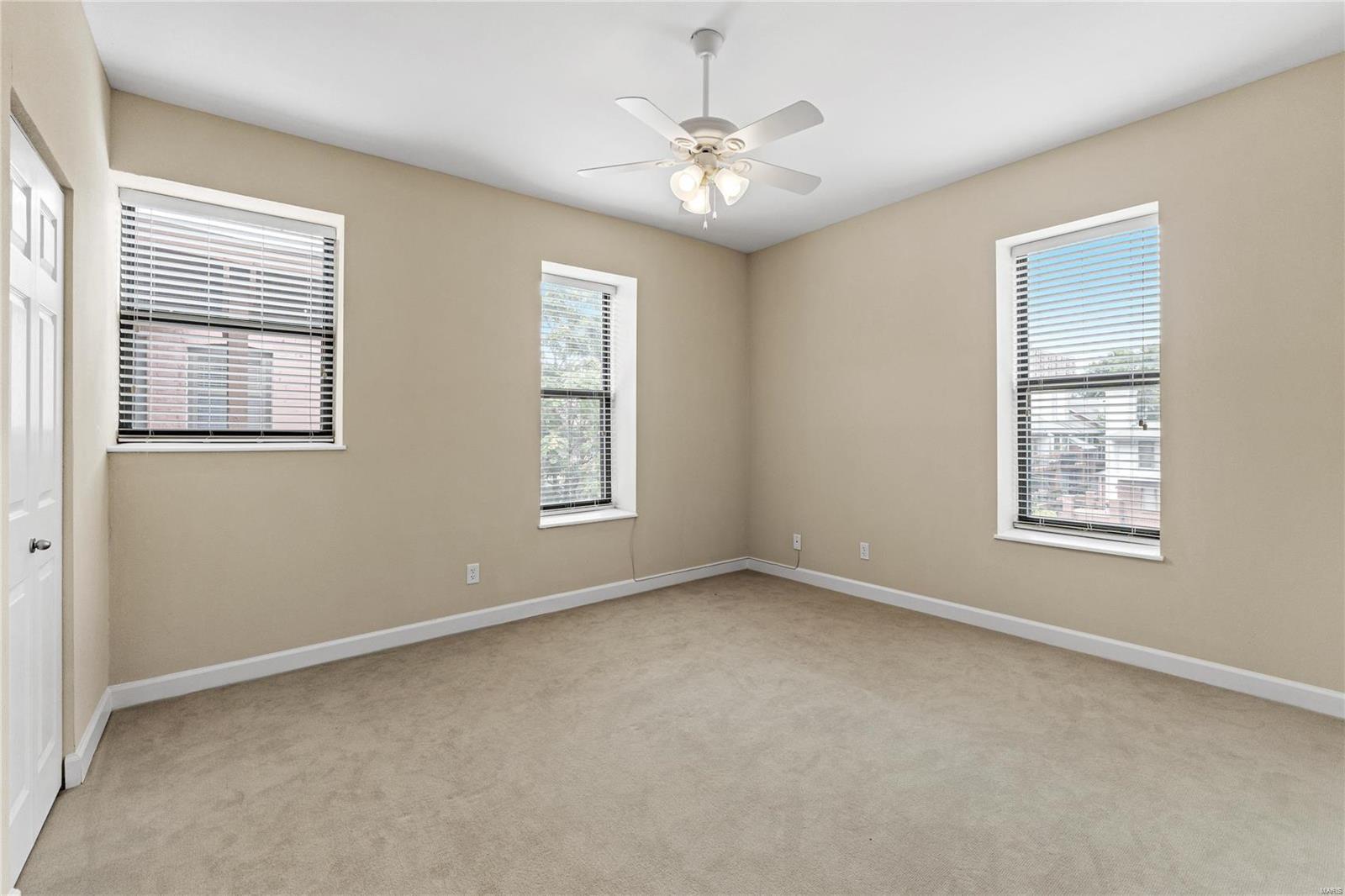 St Louis, Missouri 63112, United States, 2 Bedrooms Bedrooms, ,1 BathroomBathrooms,Residential,Active,24862