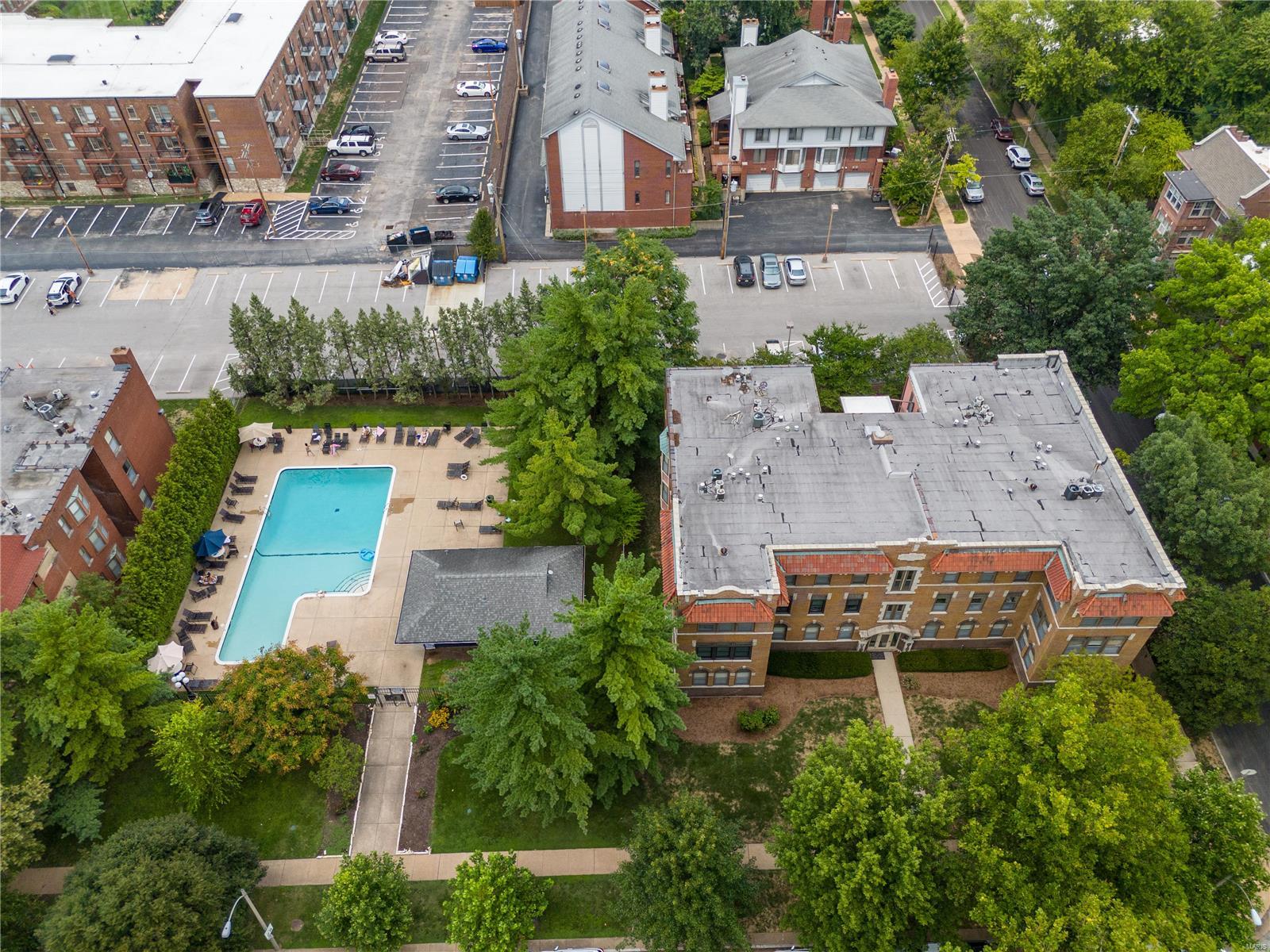 St Louis, Missouri 63112, United States, 2 Bedrooms Bedrooms, ,1 BathroomBathrooms,Residential,Active,24862